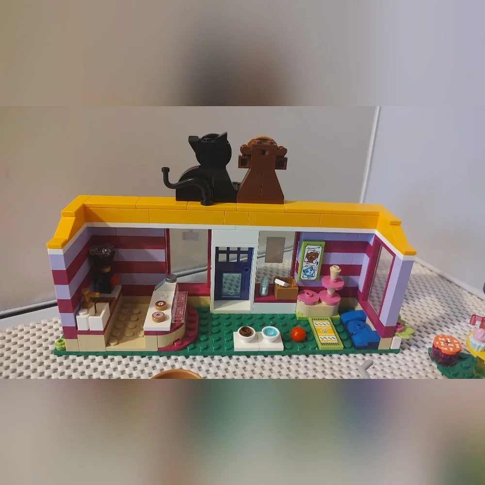 Lego 41699 Friends Pet Adoption Cafe